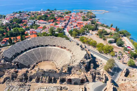 Tyrkiet Side Shutterstock (1)