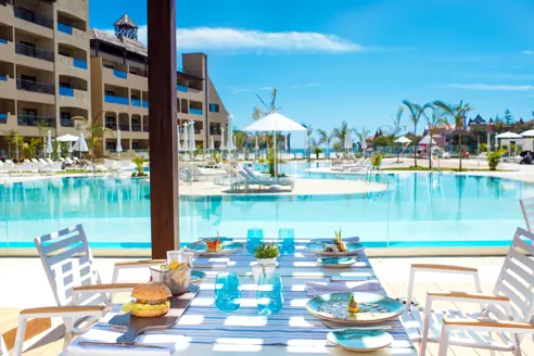 008 TE Terrace 116428202