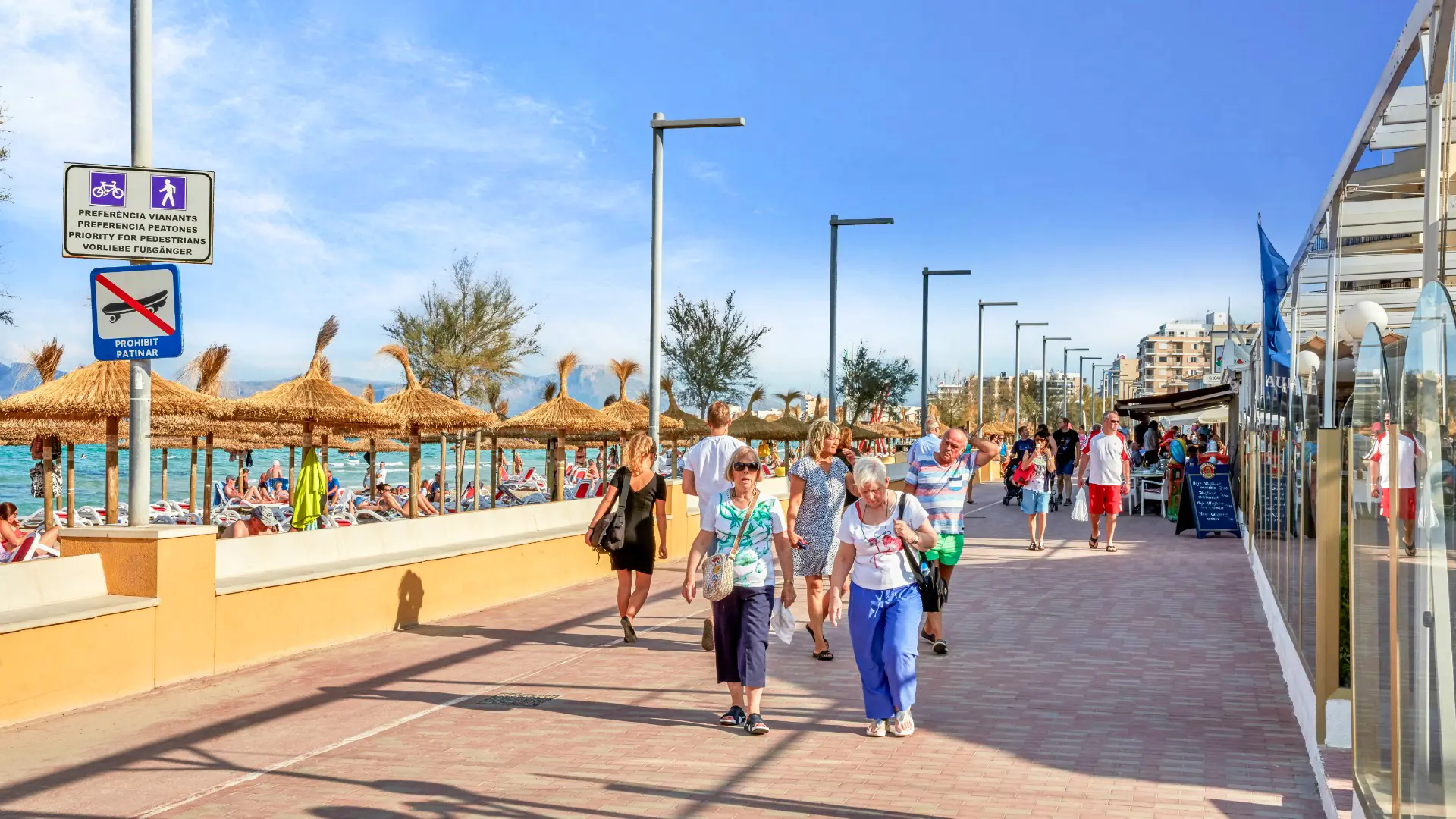 Can Picaforts strandpromenade