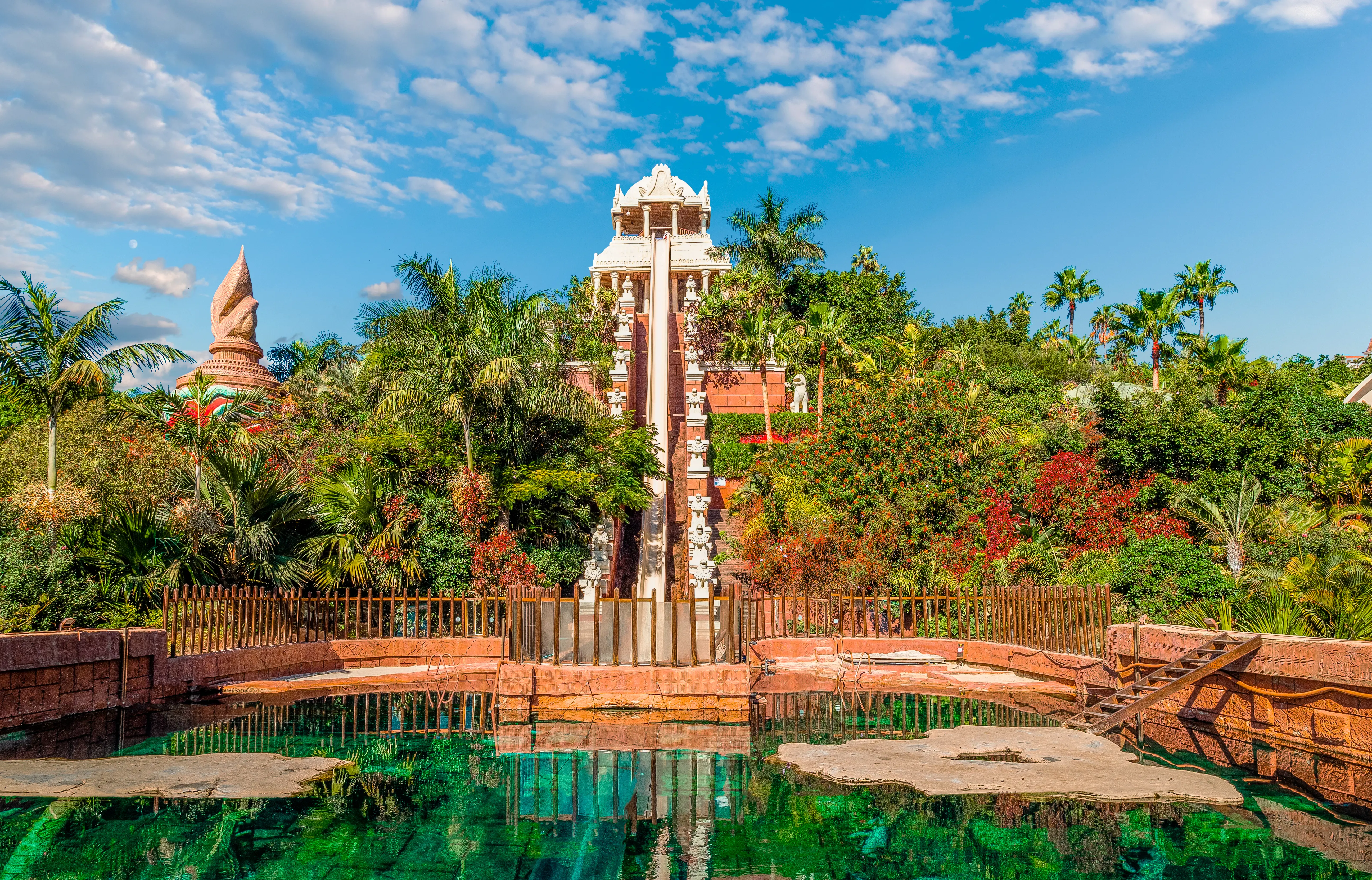 Shutterstock 1484900978 Tenerife Siam Park Vandland