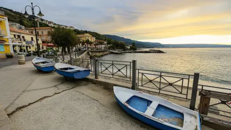 Shutterstock Calabrien Pizzo (1) 1920X1080