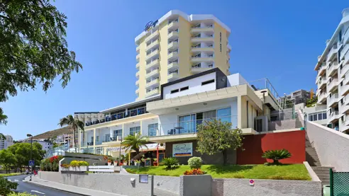 Indgangen Raga Madeira hotel 