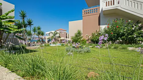 Golden Bay Suites 
