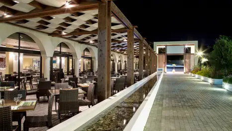 Udendørs restaurant område 