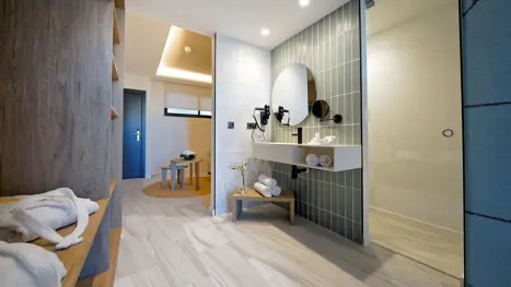 Junior Suite (2 pers. + evt. 2 børn) m/havudsigt