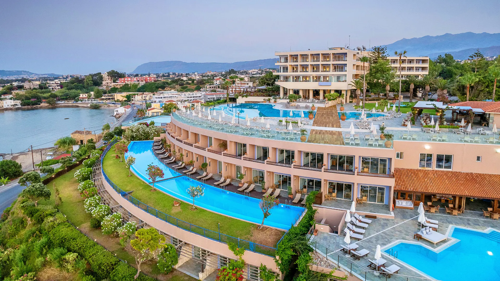 Panorama Hotel m/All Inclusive slide 2