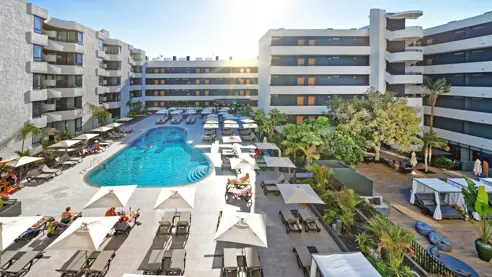 Suites Costa Adeje pool 