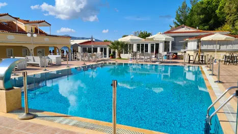 Kosta Maria Hotel poolområde 