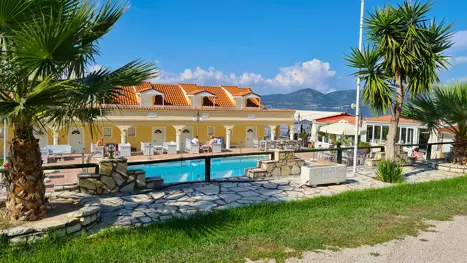 Kosta Maria Hotel poolområde 