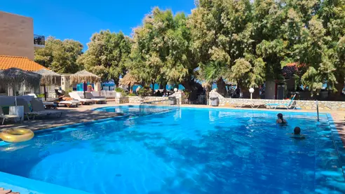 Troulakis Beach poolområde