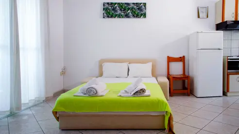 2-værelses lejl. (2-3 pers. + 1 barn)