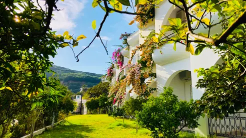 Eksempel på balkon mod haven 