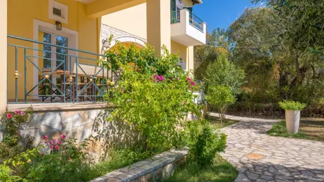 Hotel Chrisovalanto 
