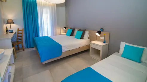 Eksempel på etværelses lejlighed med tre senge