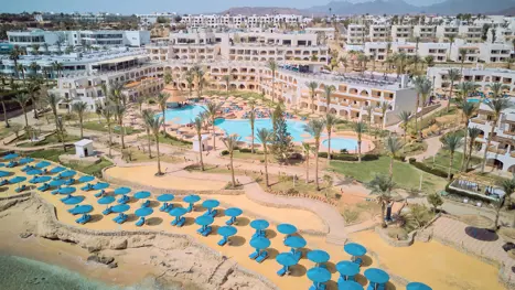 Stranden ved Pickalbatros Royal Grand