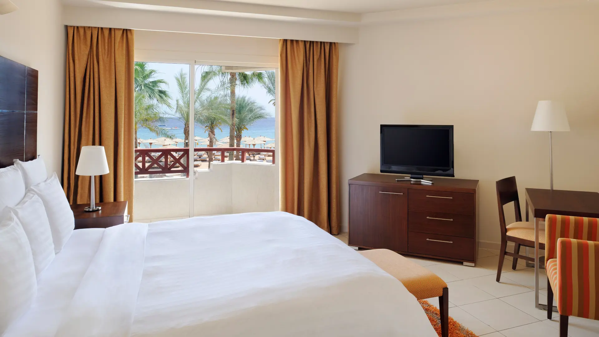 Naama Bay Promenade Beach Resort m/ All Inclusive slide 4