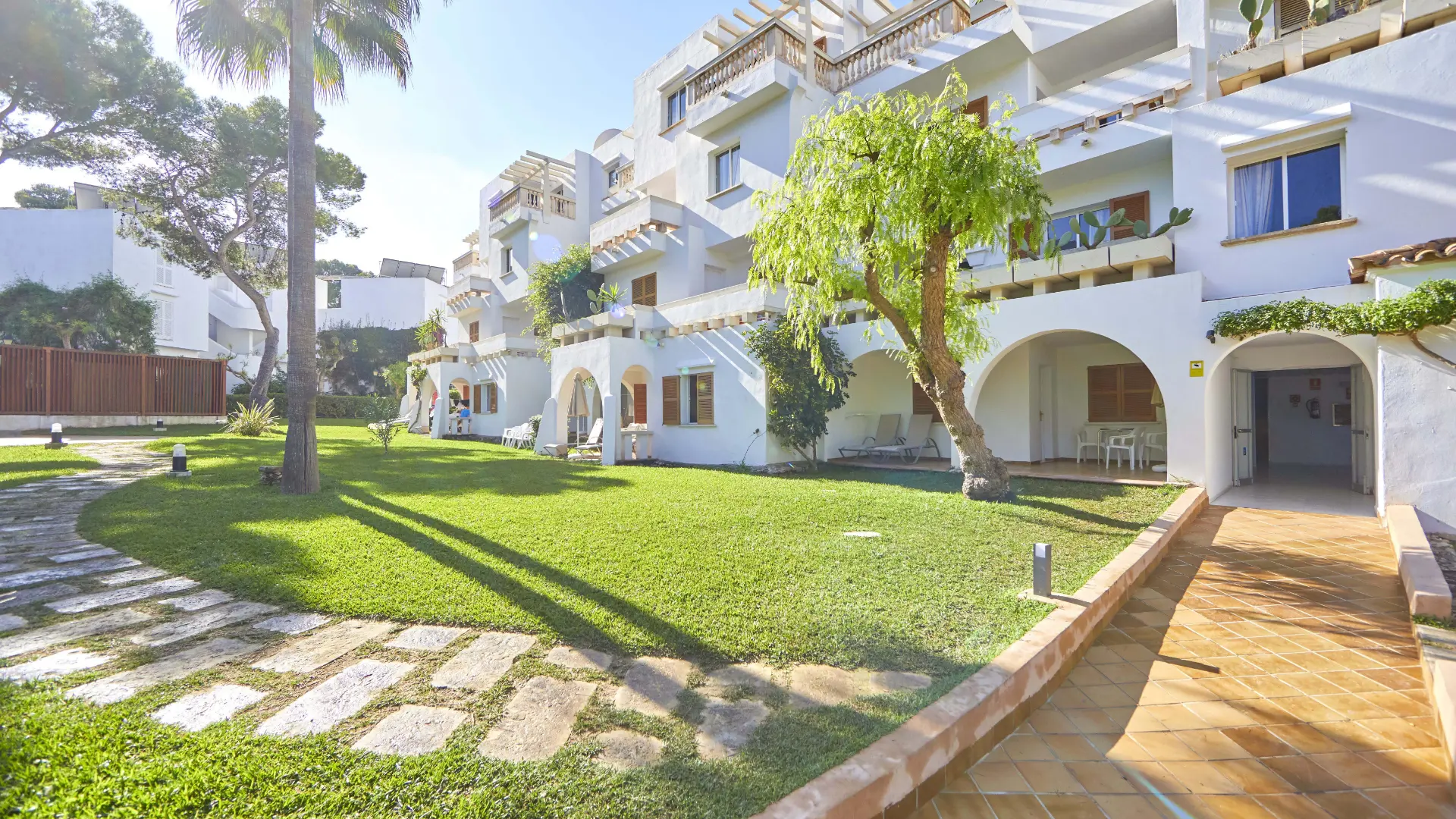 Gavimar la Mirada Club Resort m/All Inclusive slide 3