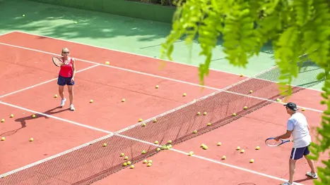 Tennisbane