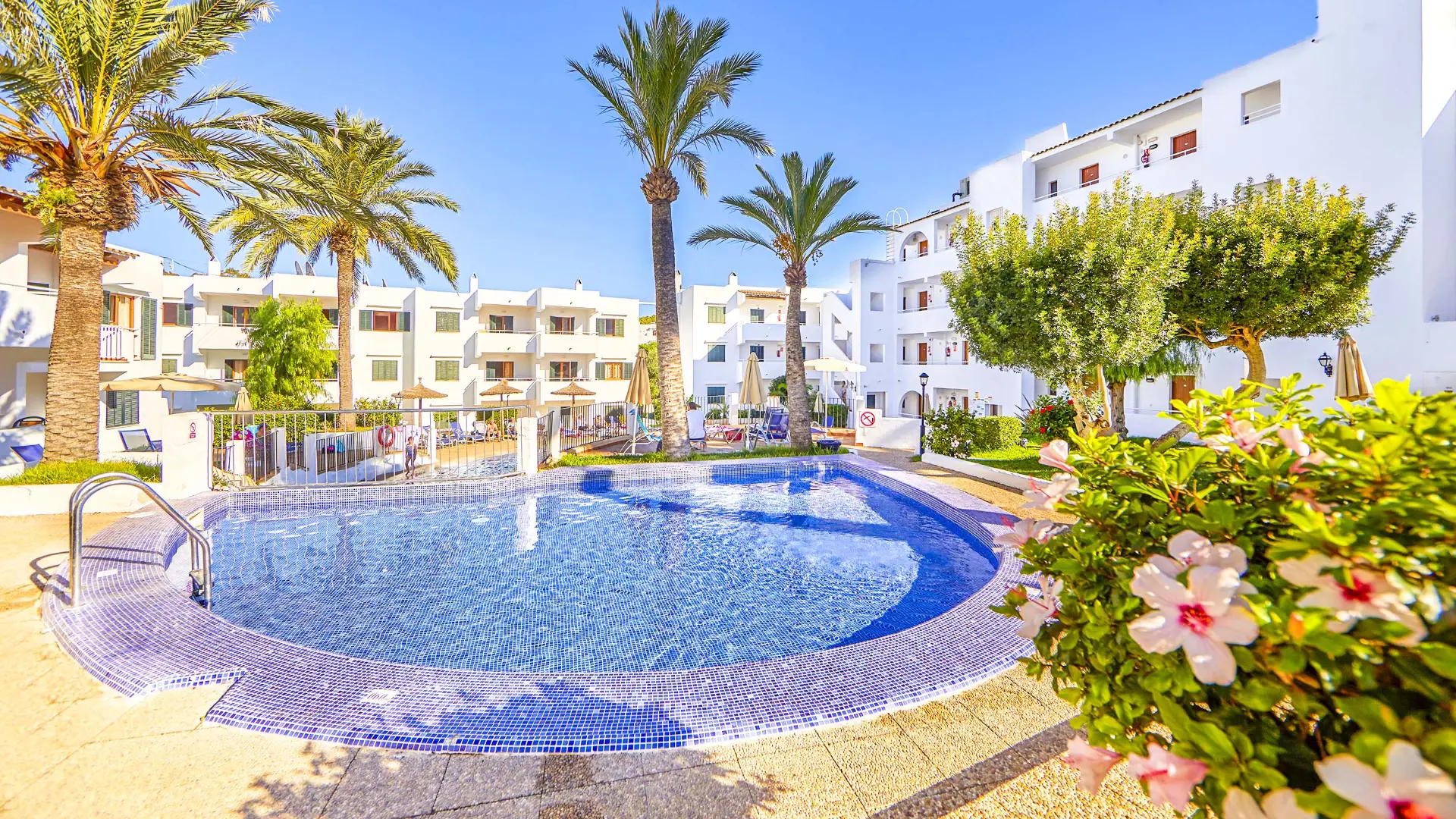 Gavimar Cala Gran Costa del Sur m/ All Inclusive slide 2