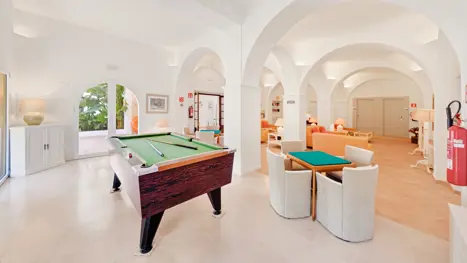 Lounge område og Pool