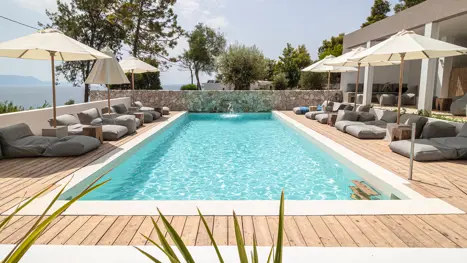 Arion Sea Side Hotel poolområde 