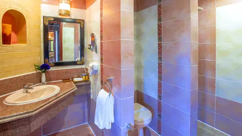 Dobbeltvær. m/skrå havudsigt