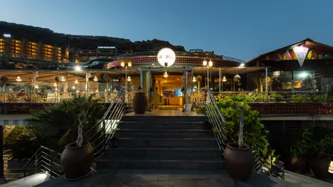 Aqui bar om aftenen 