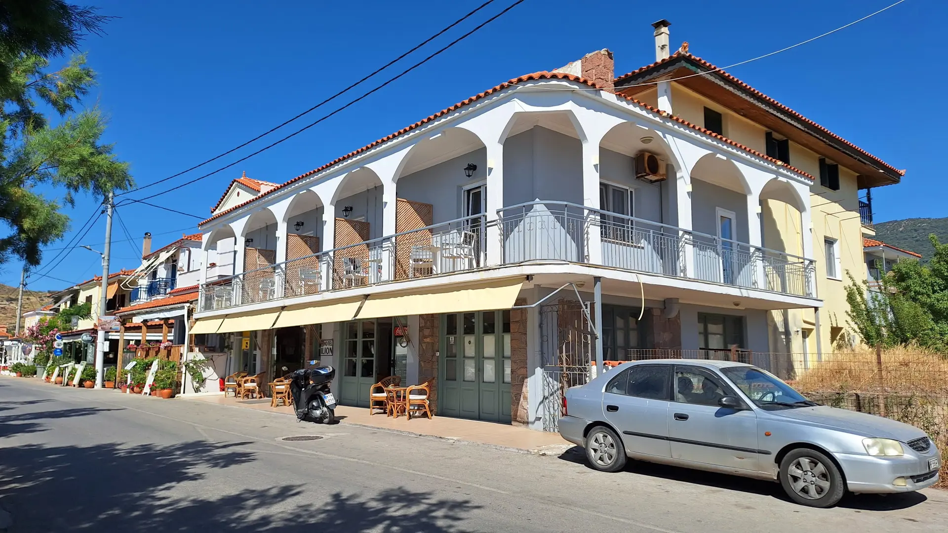 Ilion Hotel m/ morgenmad