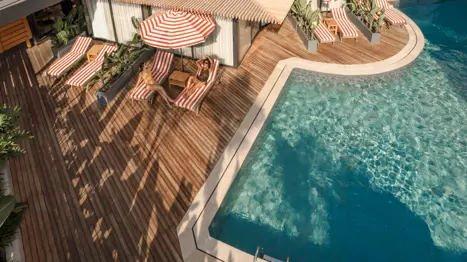 Pool ved Honesty Bar