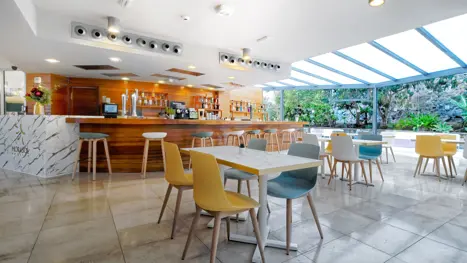 Lobbybar
