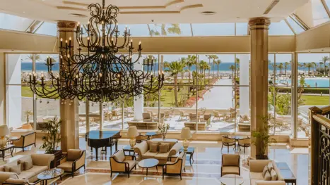 Lobby bar