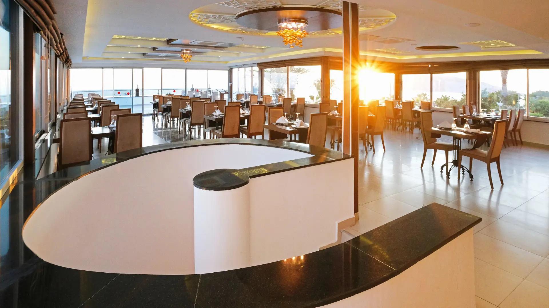 Á la carte restaurant