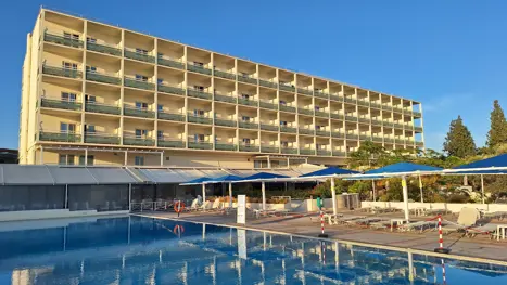 Palmariva Beach Hotel fra vandsiden