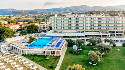 Palmaria Beach Hotel med skøn have og poolområde