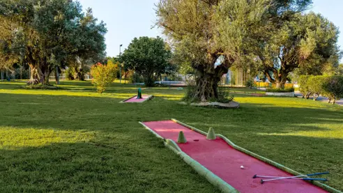 Gratis minigolf for hotellets gæster