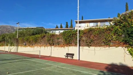 Tennisbane