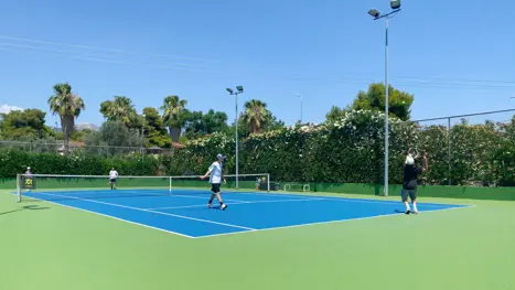 Tennisbane