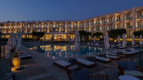 Amaronda Resort by night