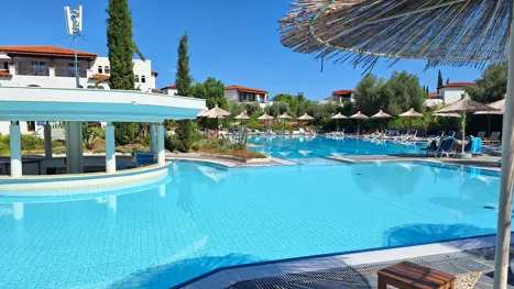 Poolområde med flere pools