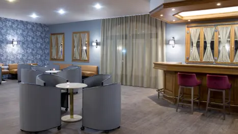 Lobbybar