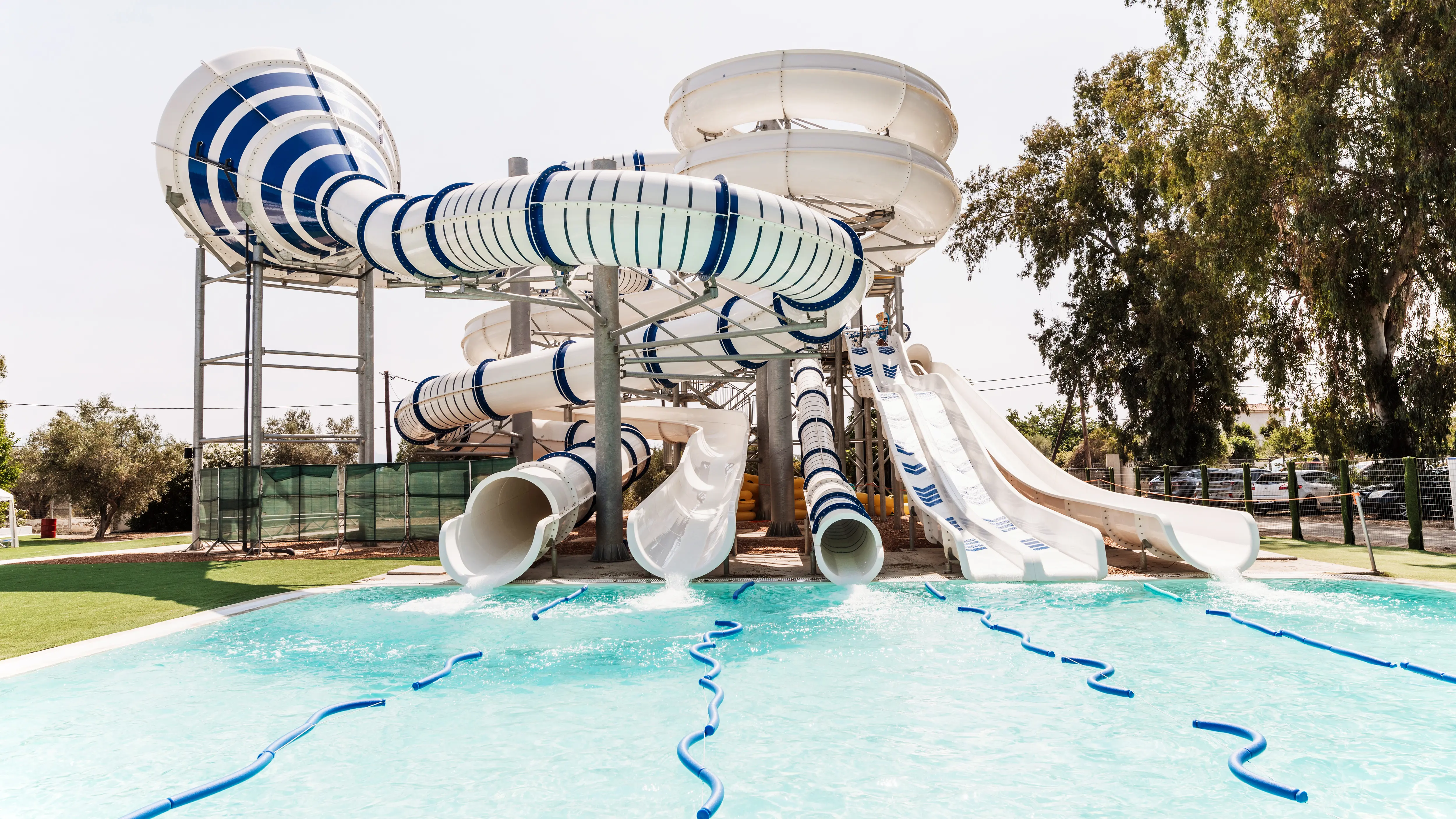 Brown Beach Evia Island m/All Inclusive slide 4