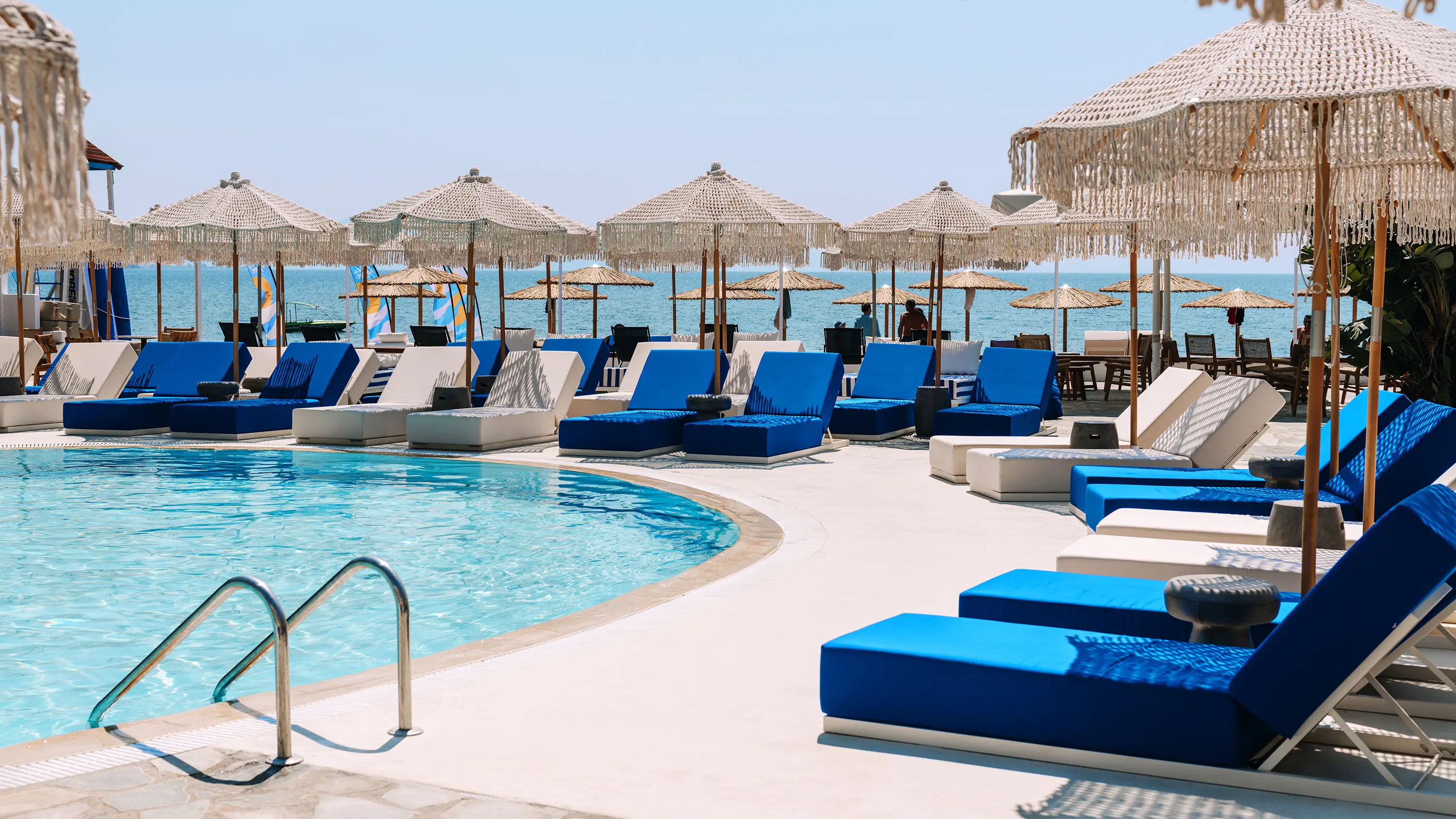 Brown Beach Evia Island m/All Inclusive slide 2