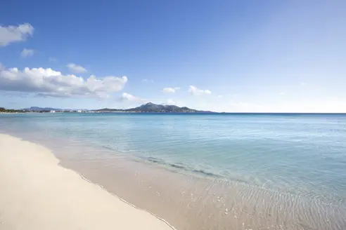 Stranden ved hotellet