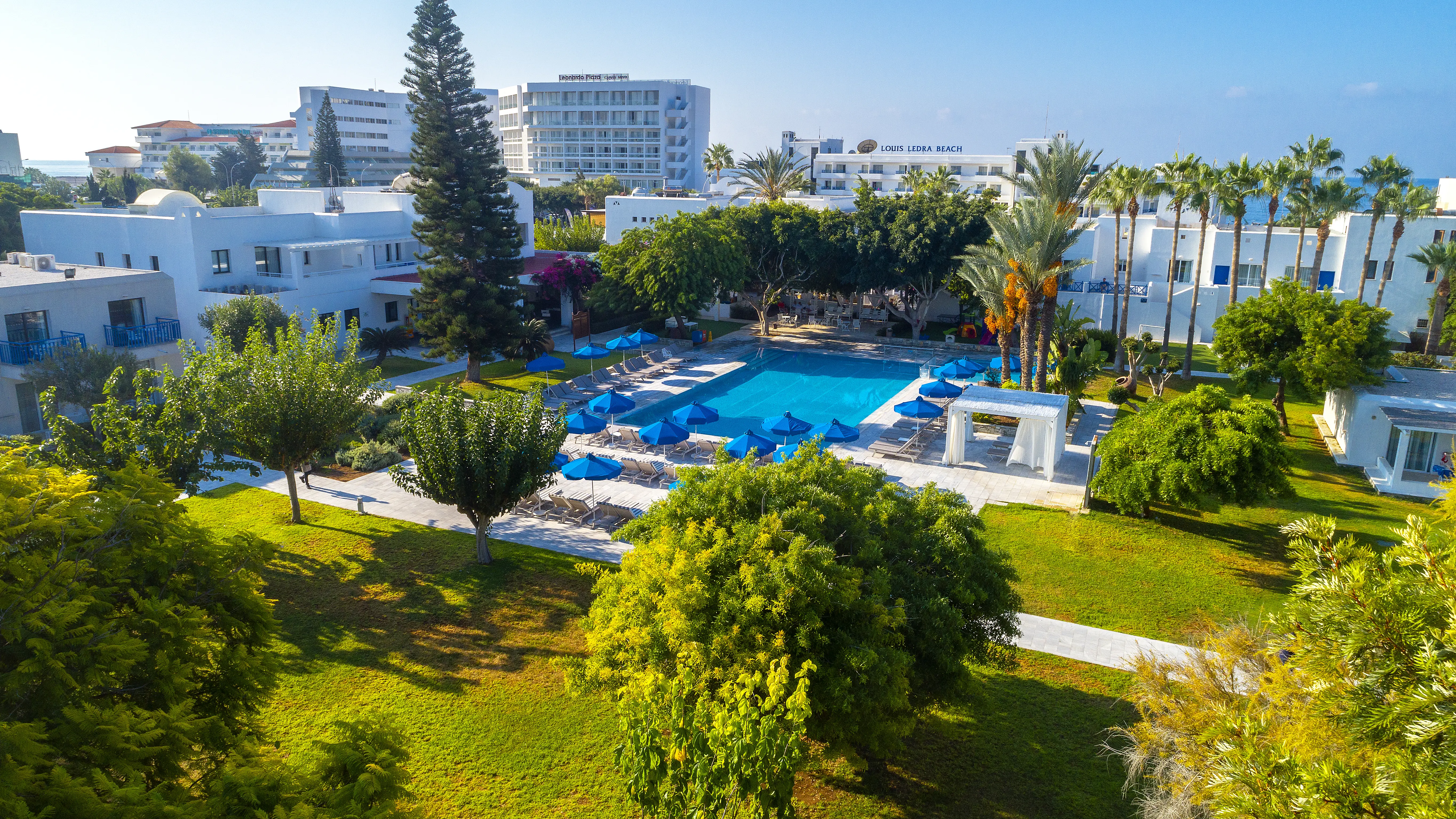 Aliathon Resort