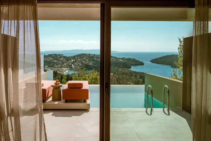 Sivota Sun Side Serenity m/morgenmad slide 3