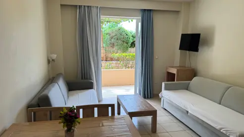 Toværelses lejlighed 