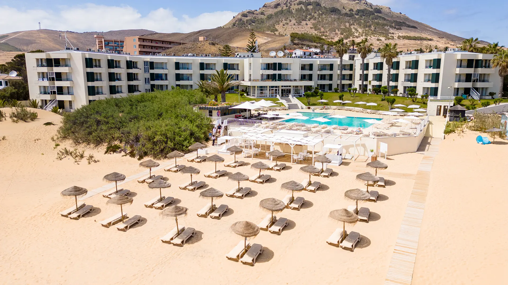 Vila Baleira Suites 