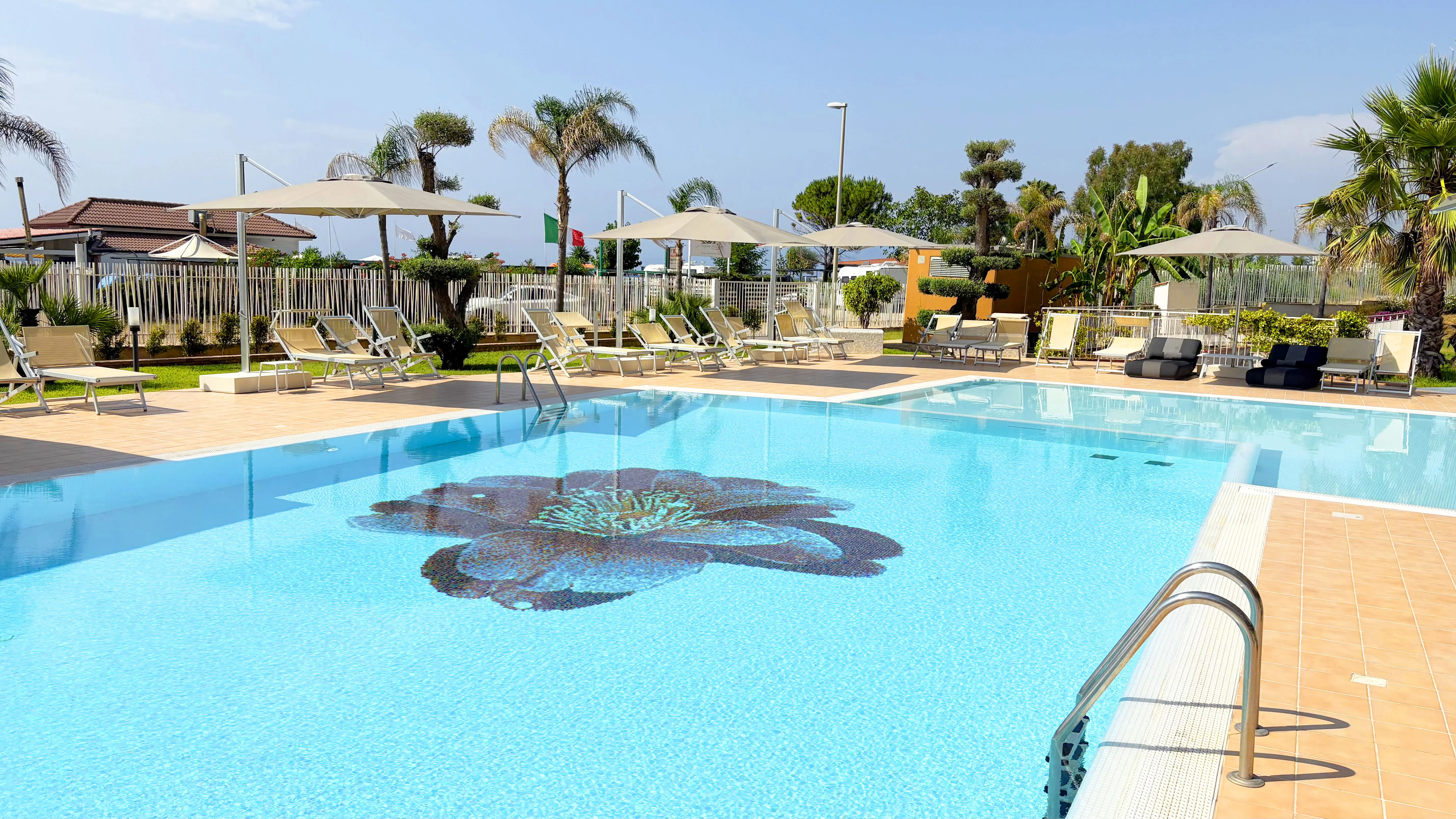 Galia Luxury Resort m/morgenmad slide 2