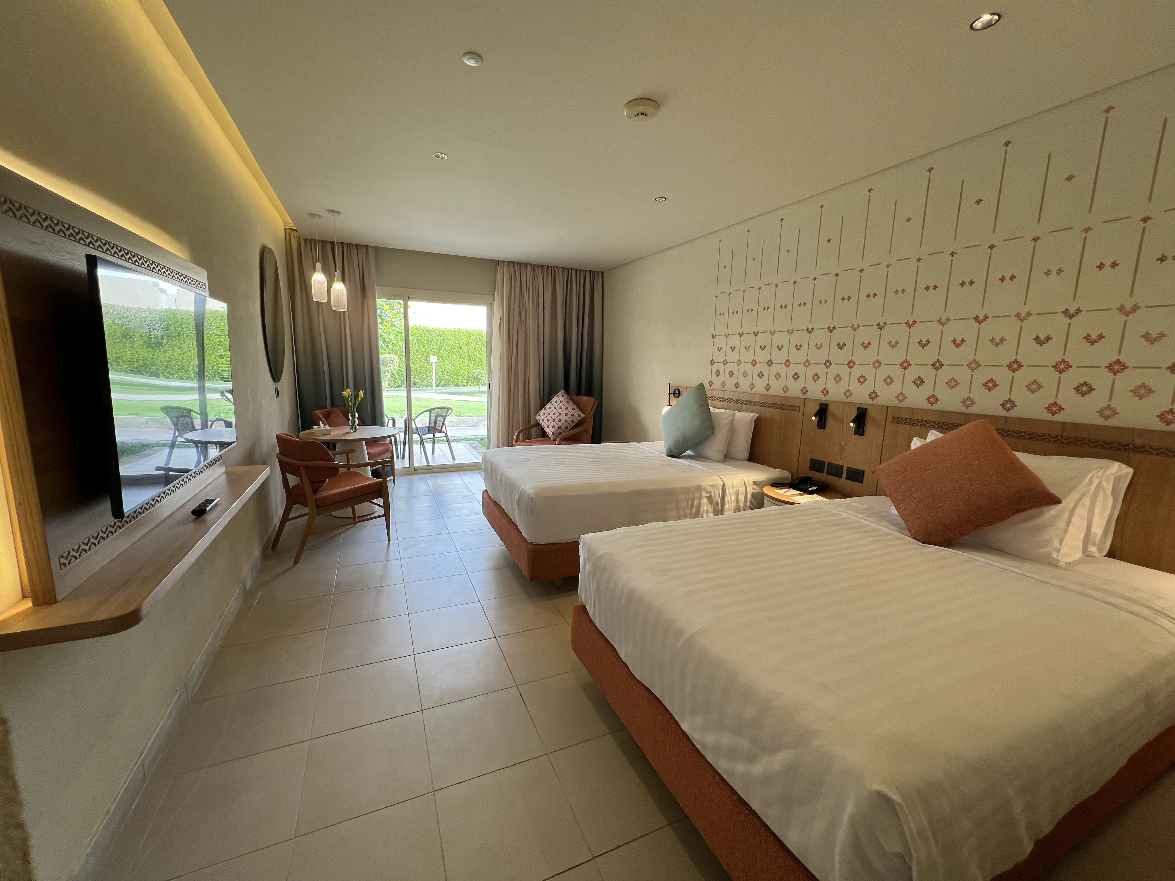 Naama Bay Promenade Beach Resort m/ All Inclusive slide 4