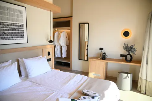 Eksempel på Dobbeltværelse (2 pers.) m skrå havudsigt